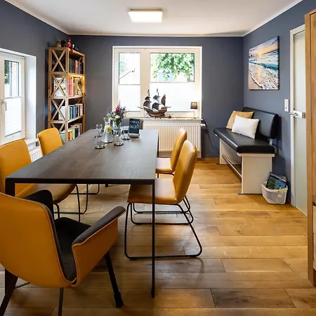 Holiday home Auszeithaus Pilsum Krummhoern